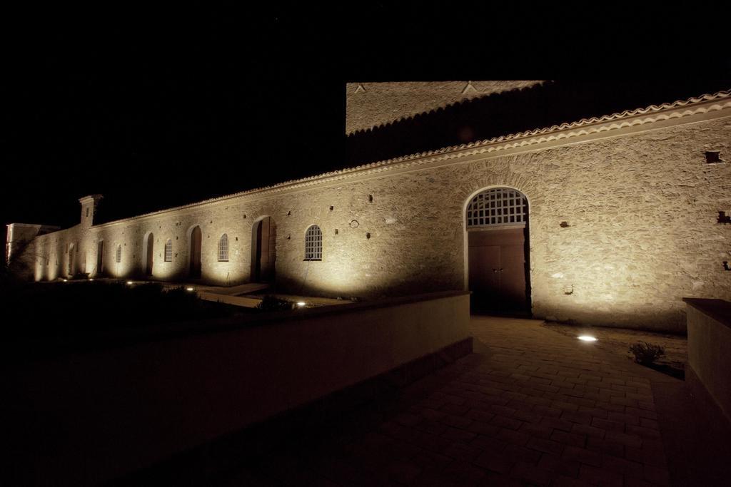 Wine Relais Feudi Del Pisciotto Villa Niscemi Екстериор снимка