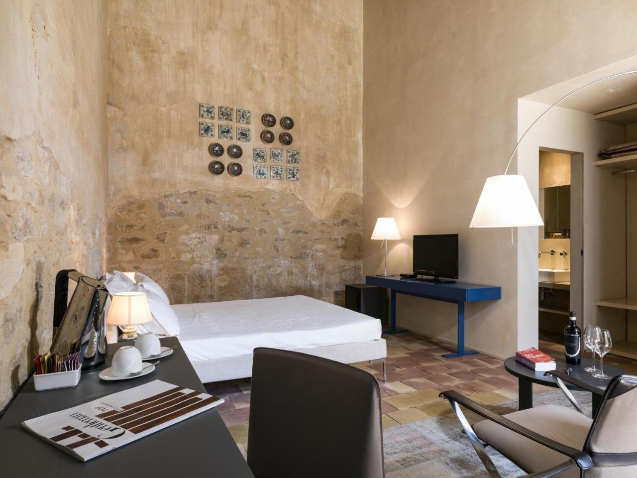 Wine Relais Feudi Del Pisciotto Villa Niscemi Екстериор снимка