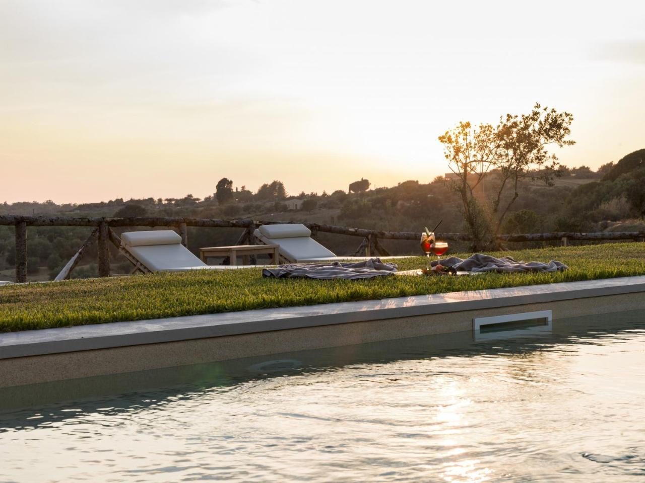 Wine Relais Feudi Del Pisciotto Villa Niscemi Екстериор снимка